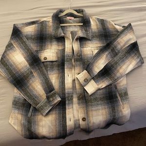 🍁 FANTASTIC plaid shacket!!! PS Love BRAND NEW